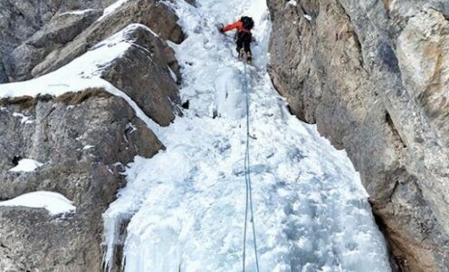 Sortida d’alpinisme (escalada en gel)