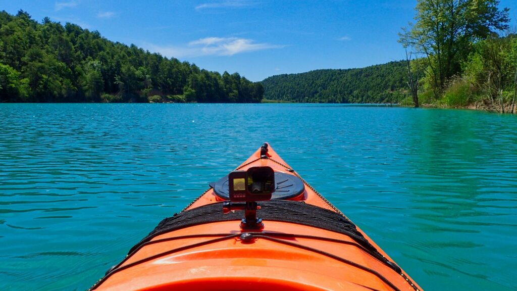 Kayak al pantà de Sant Ponç (La volta al pantà. Activitat de 2/3 hores)